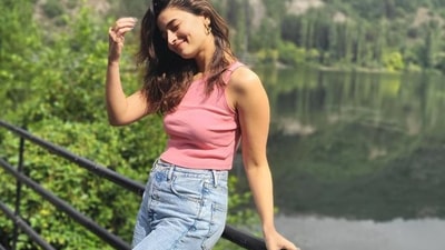Alia Bhatt has shared a bunch of pictures from an undisclosed location. Alia Bhatt has shared a bunch of pictures from an undisclosed location.