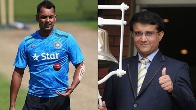 BCCI President Sourav Ganguly (R) extends his best wishes to Stuart Binny (L) (HT Collage)