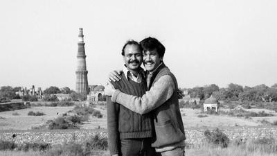 Saleem Kidwai (left) and Sunil Gupta (right) at Qutub Minar, Delhi 1981 (Credit: Images courtesy the artist and Hales Gallery, Stephen Bulger Gallery and Vadehra Art Gallery. © Sunil Gupta. All Rights Reserved, DACS 2021)