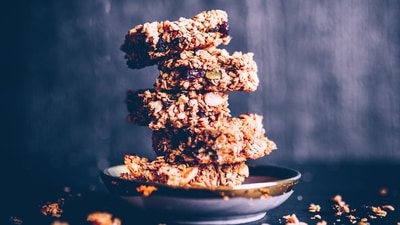 Granola bars: Granola Bars contain a large amount of added sugar and having a lot of these can raise blood sugar, insulin levels and inflammation. (Unsplash)