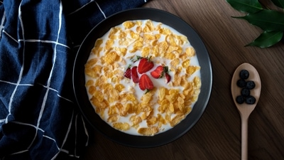 Breakfast cereals: Cereals are highly processed and contain a small amount of whole grains. They are made of mostly refined grains and sugar. (Unsplash)
