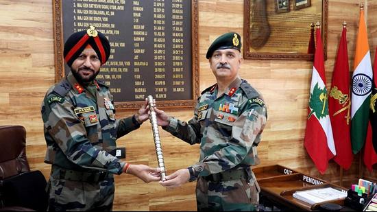 Jammu and Kashmir, Aug 30 (ANI): Major General SS Slaria, an alumnus of National Defence Academy (NDA), during taking charge as General Officer Commanding (GOC), Counter Insurgency Force, in Srinagar on Monday. (ANI Photo) (Kamran Raashid Bhat) Jammu and Kashmir, Aug 30 (ANI): Major General SS Slaria, an alumnus of National Defence Academy (NDA), during taking charge as General Officer Commanding (GOC), Counter Insurgency Force, in Srinagar on Monday. (ANI Photo) (Kamran Raashid Bhat)