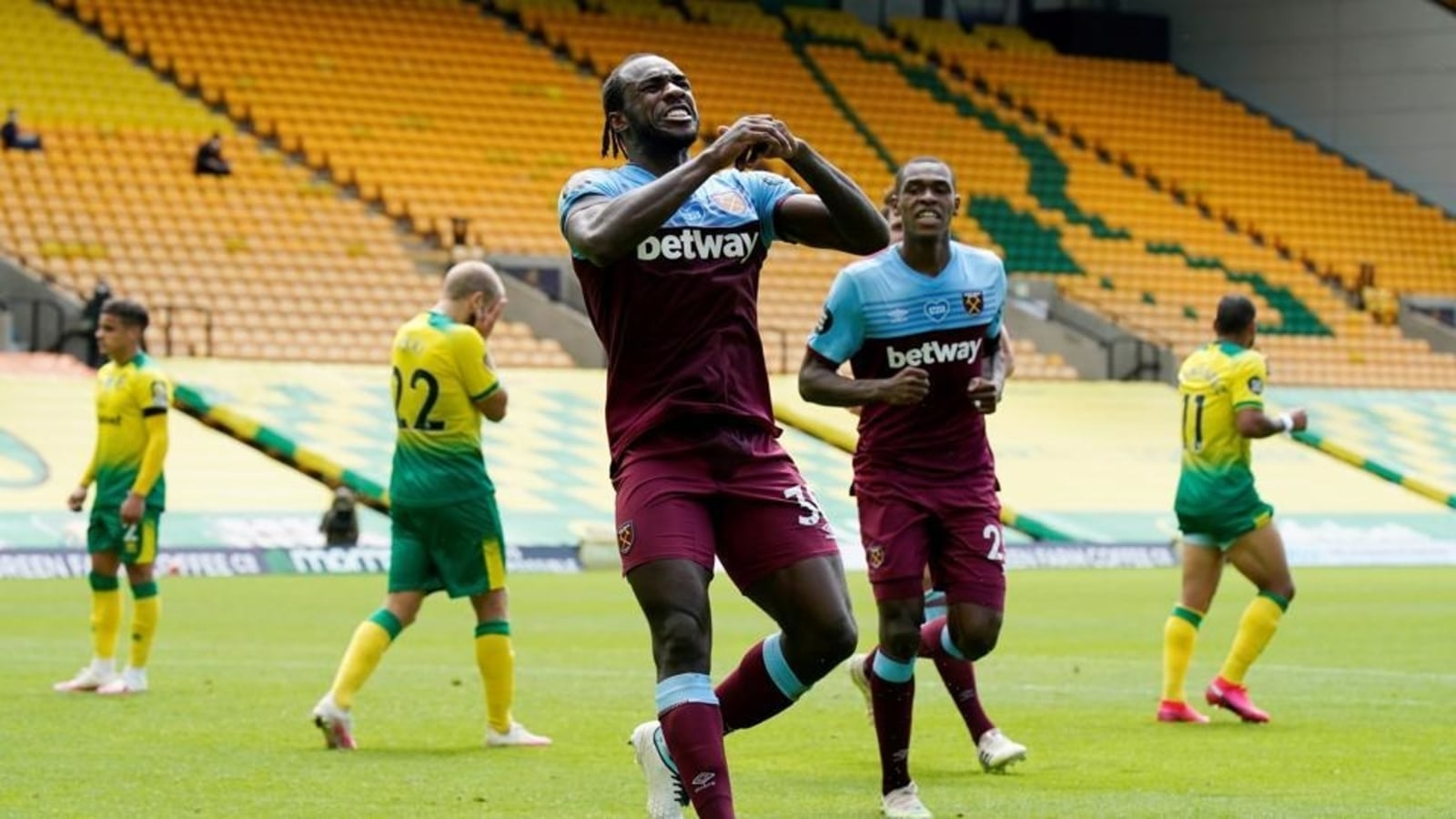 West Ham's Michail Antonio gets first Jamaica call-up