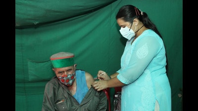 There are 1,642 active cases in the state while recoveries reached 2,08,305 after 205 people recuperated. (HT File)