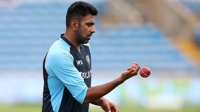'His records speak for himself': Joe Root wary of R Ashwin's threat, says England will be prepared for the challenges he throws (Reuters)
