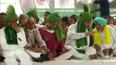 BKU leader Rakesh Tikait, Swaraj India chief Yogendra Yadav, and others participate in Kisan Mahapanchayat during farmers’ protest in Nuh on August 29. (File photo) BKU leader Rakesh Tikait, Swaraj India chief Yogendra Yadav, and others participate in Kisan Mahapanchayat during farmers’ protest in Nuh on August 29. (File photo)
