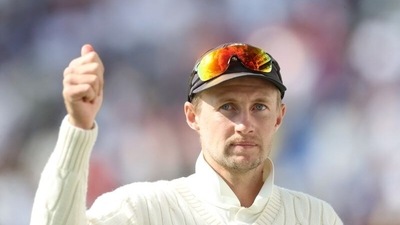 Joe Root’s defend-attack tactics throw a big challenge to India’s support bowlers (Reuters)