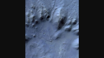 The image of landslide on Mars was shared on Instagram by ESA. (Instagram/@europeanspaceagency)