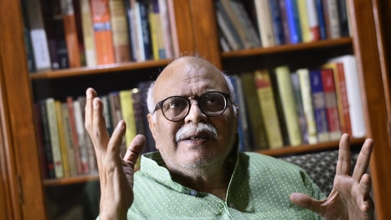 Saleem Kidwai taught Indian medieval history at the University of Delhi’s Ramjas College and was associated with the gay rights movement helping establish support spaces for the Lesbian, Bisexual, Gay and Transgender (LGBT) community in the national capital.(HT File Photo)