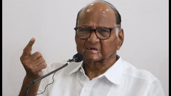 NCP chief Sharad Pawar advised the party ministers to see how elections to the local bodies can be deferred until the OBC reservation issue is resolved. (HT)
