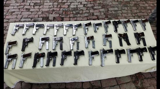 An inter-state arms smuggling racket was busted by Panipat police. (HT Photo)