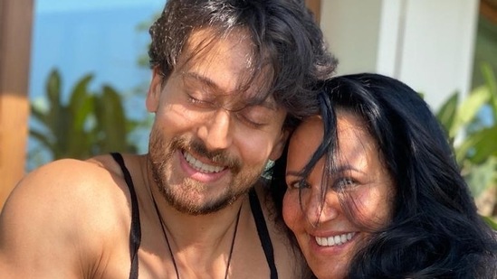 Tiger Shroff bought a house for his mother Ayesha Shroff to fulfil her dream. Tiger Shroff bought a house for his mother Ayesha Shroff to fulfil her dream.
