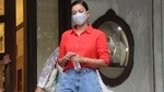 Gauahar Khan in a red shirt and blue jeans, clicked by the paparazzi. Gauahar Khan in a red shirt and blue jeans, clicked by the paparazzi.