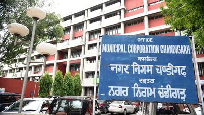 A meeting was held on Wednesday under the chairpersonship of MC chief, which was attended by the paid parking contractors and officials concerned. (HT File Photo) A meeting was held on Wednesday under the chairpersonship of MC chief, which was attended by the paid parking contractors and officials concerned. (HT File Photo)