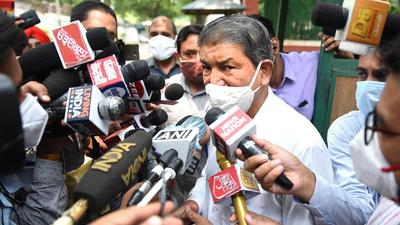 The protesting YAD workers led by Ludhiana Urban-2 president Manpreet Singh Manna said that Rawat has deliberately tried to hurt the sentiments of the Sikh community by issuing the statement. (HT FILE)
