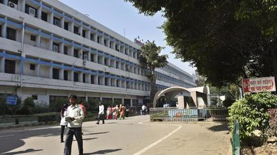 The government will add 1,912 ICU beds at the new facility at GTB Hospital. (Sushil Kumar/HT PHOTO) The government will add 1,912 ICU beds at the new facility at GTB Hospital. (Sushil Kumar/HT PHOTO)