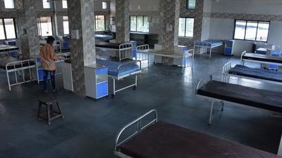 Close to 90% of all types of Covid beds in Maharashtra are empty as of August 31 due to the sharp decline in the number of infections. (HT PHOTO / Representative) Close to 90% of all types of Covid beds in Maharashtra are empty as of August 31 due to the sharp decline in the number of infections. (HT PHOTO / Representative)