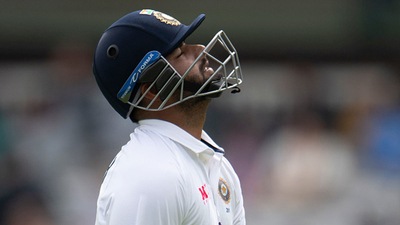 Rishabh Pant heads back after being dismissed for a low score. (Getty Images) Rishabh Pant heads back after being dismissed for a low score. (Getty Images)