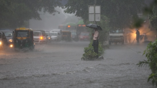 New Delhi, India - Sept. 1, 2021: Waterloggting at Moolchand in New Delhi, India, on Wednesday, September 1, 2021. (Photo by Sanchit Khanna/ Hindustan Times)(Sanchit Khanna/HT PHOTO)