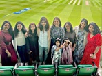 Anushka Sharma posed for a group photo. Anushka Sharma posed for a group photo.