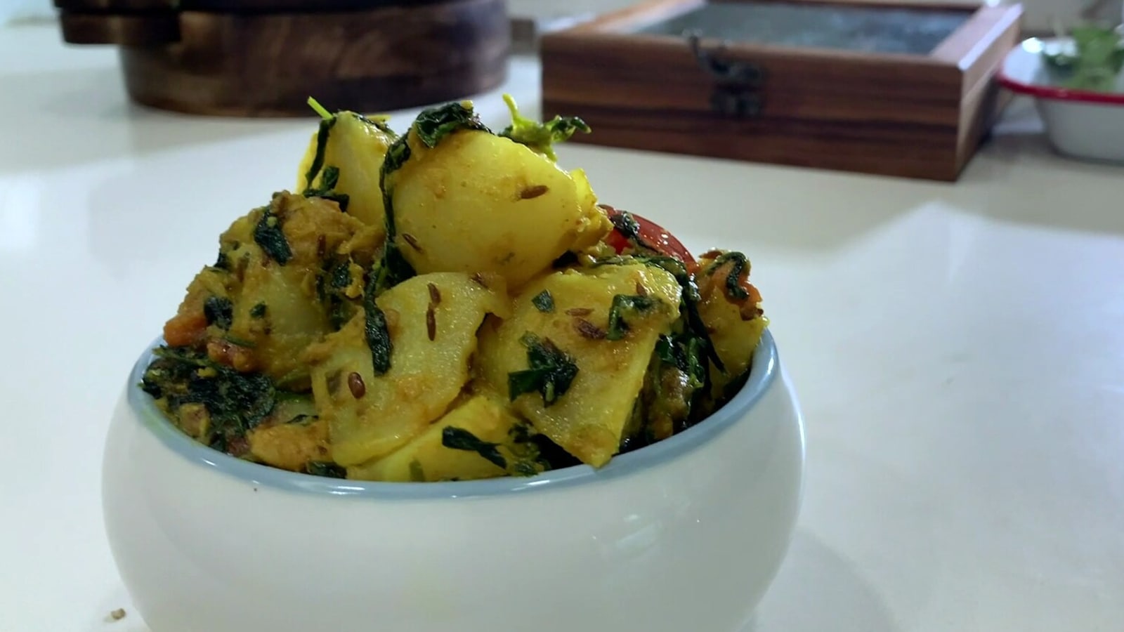 Give your boring old Aloo Sabzi a twist, try out this Aloo Methi recipe