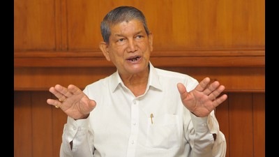 MR TROUBLESHOOTER: AICC general secretary and Punjab affairs in-charge Harish Rawat says while Capt Amarinder Singh has experience, Navjot Singh Sidhu has style. My role is very critical in creating a bond between the two, he adds. (Keshav Singh/HT) MR TROUBLESHOOTER: AICC general secretary and Punjab affairs in-charge Harish Rawat says while Capt Amarinder Singh has experience, Navjot Singh Sidhu has style. My role is very critical in creating a bond between the two, he adds. (Keshav Singh/HT)