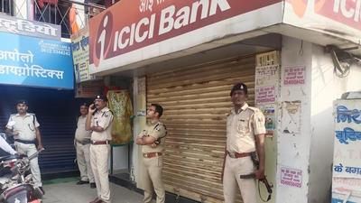 A senior Thane police officer said that in most cases, the accused conduct a recce and target ATMs with maximum security lapses. (HT Photo) A senior Thane police officer said that in most cases, the accused conduct a recce and target ATMs with maximum security lapses. (HT Photo)