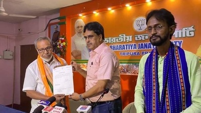 Rebati Mohan Das resigned as the Tripura Legislative Assembly speaker and took on the role of party's state vice president, (Twitter/rebatimohandas) Rebati Mohan Das resigned as the Tripura Legislative Assembly speaker and took on the role of party's state vice president, (Twitter/rebatimohandas)