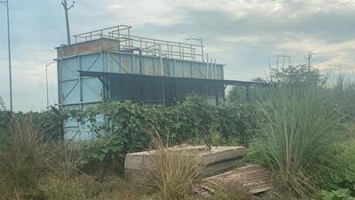 In 2019, the development authority had set up a portable STP of 500 KLD (above), but it has been lying defunct. (HT Photo) In 2019, the development authority had set up a portable STP of 500 KLD (above), but it has been lying defunct. (HT Photo)