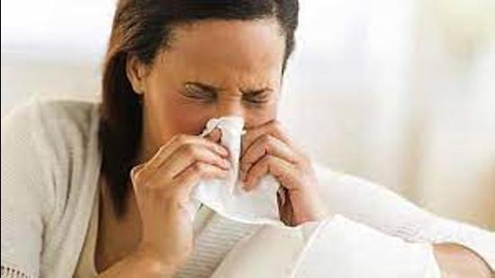 The LocalCircles survey also noted that hospitals had been receiving at least 50-60 cases of viral infection cases daily.(Representative Photo) The LocalCircles survey also noted that hospitals had been receiving at least 50-60 cases of viral infection cases daily.(Representative Photo)