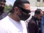 Bollywood singer Honey Singh came to Delhi's Tis Hazari District court for the hearing of the domestic violence case filed by his wife.&nbsp;