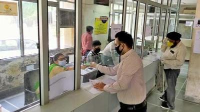 MC superintending engineer Rajinder Singh said the process got delayed due to some departmental issues and the server/software had been updated on Friday. (HT Photo)