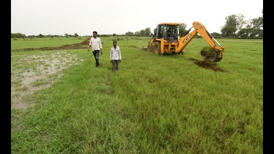 Earlier, the land was meant to be used only for research and development (R&D) units, but the Integrated Industrial Township Greater Noida Limited got the land use changed from ‘R&D’ to any kind of non-polluting industrial units. (Virendra Singh Gosain/HT PHOTO) Earlier, the land was meant to be used only for research and development (R&D) units, but the Integrated Industrial Township Greater Noida Limited got the land use changed from ‘R&D’ to any kind of non-polluting industrial units. (Virendra Singh Gosain/HT PHOTO)