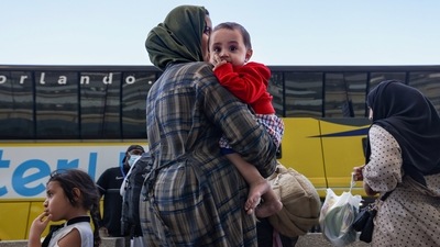 Reports say American military bases that are currently hosting Afghan evacuees have the capacity to house up to 50,000 refugees. REUTERS/Evelyn Hockstein (REUTERS)