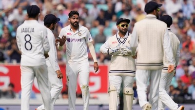 London: India's Mohammed Siraj celebrates taking the wicket of England's Jonny Bairstow on day two of the fourth Test match at The Oval cricket ground in London, Friday, Sept. 3, 2021. (AP) London: India's Mohammed Siraj celebrates taking the wicket of England's Jonny Bairstow on day two of the fourth Test match at The Oval cricket ground in London, Friday, Sept. 3, 2021. (AP)