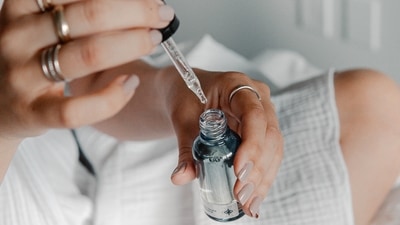 Salicylic Acid: This is a type of beta-hydroxy acid (BHA) that comes from willow bark. Salicylic acid can be used as an exfoliator. It seeps deep into the skin to reach the pores and unclog them. (Unsplash) Salicylic Acid: This is a type of beta-hydroxy acid (BHA) that comes from willow bark. Salicylic acid can be used as an exfoliator. It seeps deep into the skin to reach the pores and unclog them. (Unsplash)