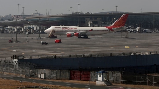 Passengers arriving from certain countries to Mumbai will also need to mandatorily provide a negative RTPCR test report. (File Photo) Passengers arriving from certain countries to Mumbai will also need to mandatorily provide a negative RTPCR test report. (File Photo)