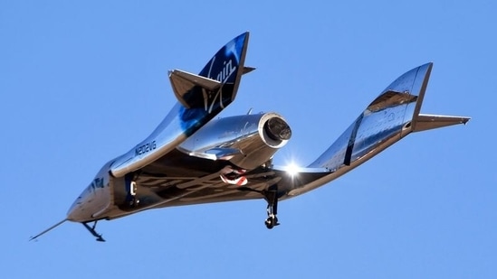 Virgin Galactic's passenger rocket plane VSS Unity, carrying billionaire entrepreneur Richard Branson and his crew, during its ascent this July to the edge of space above Spaceport America near Truth or Consequences, New Mexico. (Joe Skipper / REUTERS)