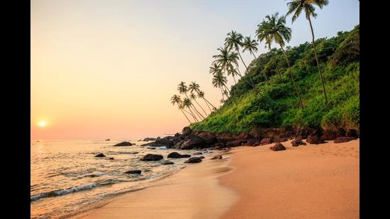 Admire the blue water and take a walk hand in hand on miles of pristine beaches in Goa or Andaman and Nicobar Islands (Photo: Shutterstock) Admire the blue water and take a walk hand in hand on miles of pristine beaches in Goa or Andaman and Nicobar Islands (Photo: Shutterstock)