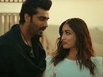 Arjun Kapoor and Yami Gautam in Mujhe Pyaar Pyaar Hai from Bhoot Police. Arjun Kapoor and Yami Gautam in Mujhe Pyaar Pyaar Hai from Bhoot Police.