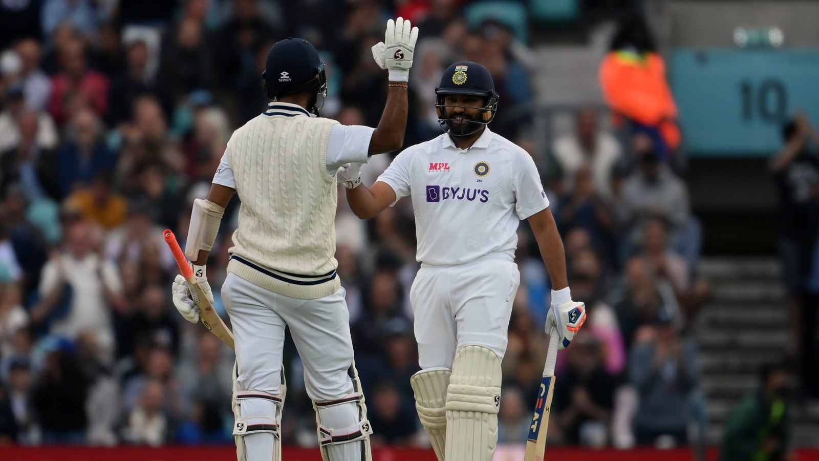 India vs England Highlights, 4th Test, Day 3: Rohit century leads the way as India lead England by 171 runs at stumps