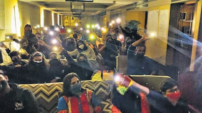 Organisers at an event during the annual cultural festival, Kshitij, at Mithibai College, Vile Parle, last year. (HT) Organisers at an event during the annual cultural festival, Kshitij, at Mithibai College, Vile Parle, last year. (HT)