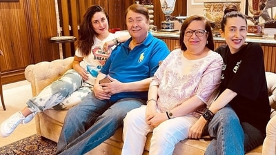Kareena Kapoor poses with parents Randhir Kapoor, Babita and sister Karisma Kapoor. Kareena Kapoor poses with parents Randhir Kapoor, Babita and sister Karisma Kapoor.