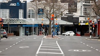 New Zealand remains in lockdown as it tries to eliminate an outbreak of the Delta variant that began last month. (Reuters) New Zealand remains in lockdown as it tries to eliminate an outbreak of the Delta variant that began last month. (Reuters)