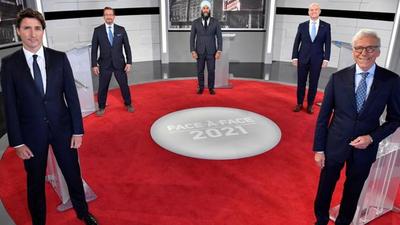 Canada's Liberal Prime Minister Justin Trudeau, Bloc Quebecois leader Yves Blanchet, New Democratic Party leader Jagmeet Singh and Conservative Party leader Erin O’Toole pose with TVA moderator PIerre Bruneau before their ‘Face-a-Face 2021’ French language election debate at TVA studios in Montreal on September 2. (REUTERS) Canada's Liberal Prime Minister Justin Trudeau, Bloc Quebecois leader Yves Blanchet, New Democratic Party leader Jagmeet Singh and Conservative Party leader Erin O’Toole pose with TVA moderator PIerre Bruneau before their ‘Face-a-Face 2021’ French language election debate at TVA studios in Montreal on September 2. (REUTERS)