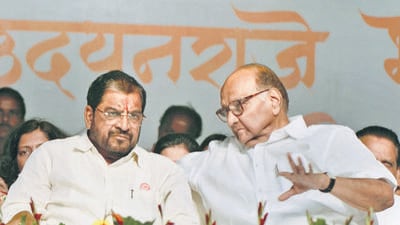 Sharad Pawar-led NCP, which had recommended Raju Shetti’s name to legislative Council from the party, is reportedly upset with the Swabhimani Paksha leader over his stand against MVA govt. (HT File) Sharad Pawar-led NCP, which had recommended Raju Shetti’s name to legislative Council from the party, is reportedly upset with the Swabhimani Paksha leader over his stand against MVA govt. (HT File)
