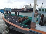 The Sri Lankan navy has also opened an investigation into this and no weapons have been recovered from the vessel so far The Sri Lankan navy has also opened an investigation into this and no weapons have been recovered from the vessel so far