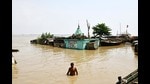 Besides affecting 1.99 million people in 15 districts (September 3), this year’s flooding is emerging as a flashpoint between the Janata Dal (United) and the Bharatiya Janata Party (BJP), in the backdrop of enhanced tensions within the ruling alliance in Bihar. The maximum affected was on August 30 (17 districts and 3.1 million people). (Santosh Kumar/HT) Besides affecting 1.99 million people in 15 districts (September 3), this year’s flooding is emerging as a flashpoint between the Janata Dal (United) and the Bharatiya Janata Party (BJP), in the backdrop of enhanced tensions within the ruling alliance in Bihar. The maximum affected was on August 30 (17 districts and 3.1 million people). (Santosh Kumar/HT)