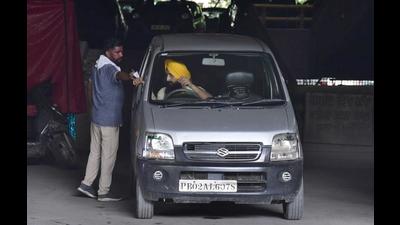 Residents complain that the parking staff issue manual slips instead of e-tickets which reflect the prescribed fee of  ₹20 for cars and  ₹10 for two-wheelers. (Harsimran Singh Batra/HT)