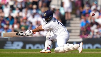 India's Rishabh Pant plays a shot off the bowling of England's James Anderson on day four of the fourth Test match at The Oval cricket ground in London, Sunday, Sept. 5, 2021. (AP Photo/Kirsty Wigglesworth) (AP) India's Rishabh Pant plays a shot off the bowling of England's James Anderson on day four of the fourth Test match at The Oval cricket ground in London, Sunday, Sept. 5, 2021. (AP Photo/Kirsty Wigglesworth) (AP)